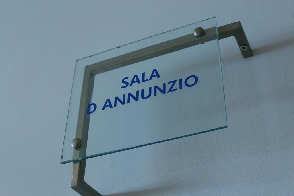 Sea Lion Hotel Montesilvano Marina Esterno foto